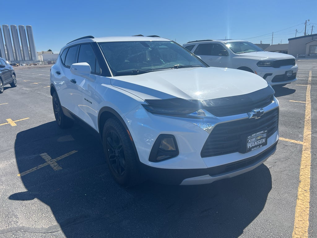 2019 Chevrolet Blazer 3LT in Summit White — front three-quarter view
